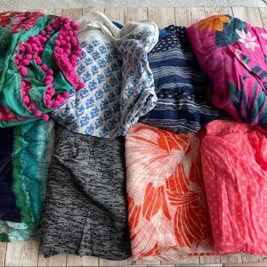 LOT OF 8 SCARVES AND INFINITY SCARVES AE EXPRESS